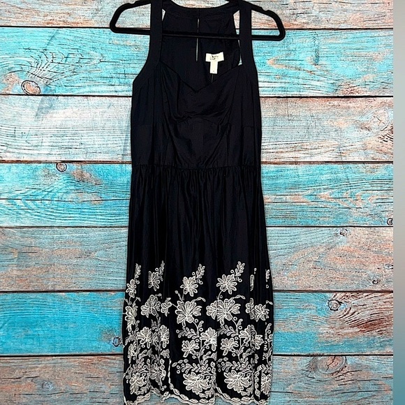 LOFT Floral Embroidered Dress 8 Black Sweetheart NWT Boho Fairy Neutral Flowy - Picture 1 of 12